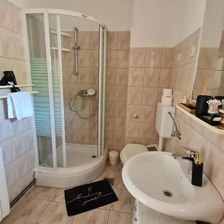 Mellon Zaton (Sibenik-Knin)