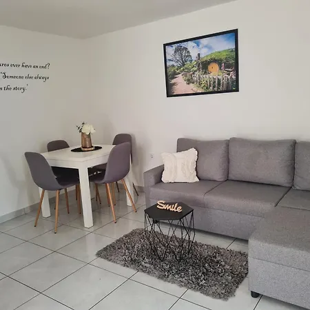 Mellon * Zaton (Sibenik-Knin)