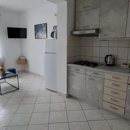 Mellon Zaton (Sibenik-Knin)